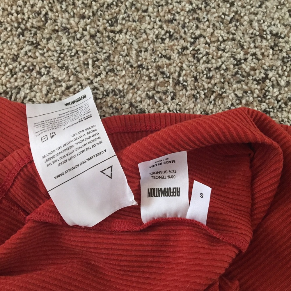 SOLD-Reformation Ribbed Mini Dress - Picture 5 of 5